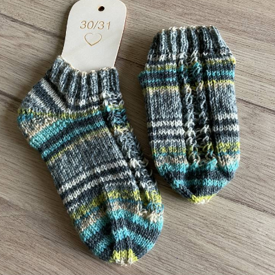 Handgestrickte Socken Gr. 30/31