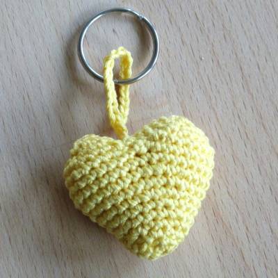 Häkelanleitung Schlüsselanhänger Herz, Taschenbaumler, pdf-Datei