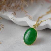 Kette Jade grün, Gold, Oval, Edelstein grün Kette, grüne Jade Anhänger, Halskette grüner Stein, grüne Kette, Edelstahl Bild 2