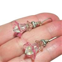 Ohrringe Knospen funkelnd in rosa irisierend Glasperle handgemacht candy colour im Edelhippy look zum boho chic Bild 5