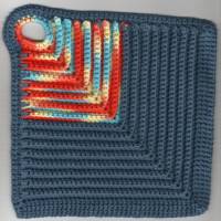 T0041 gehäkelt 2 Topflappen Baumwolle Handarbeit blau rot gelb jeansfarben Küche Bild 3