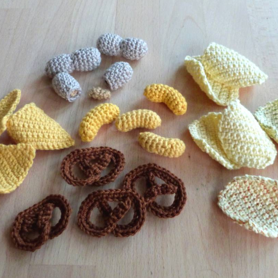 Häkelanleitung Knabber-Snacks für Kinderküche und Kaufladen, pdf-Datei
