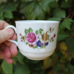 2 Kaffeetassen Teetassen Rosen Blumen Dekor Kahla Porzellan DDR Bild 3