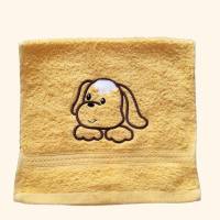 kuschelweiches Handtuch bestickt mit kleinen Tieren, Blickfang für jedes Bad, Baumwolle,gelb mit einem kleinen Hund Bild 1