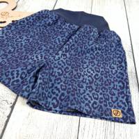 Gr. 140 kurze Sommer Shorts Jeanslook Leoparden Muster Bild 2