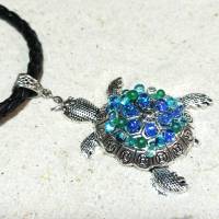 Männerschmuck Anhänger Schildkröte türkis silberfarben am Band handgemacht Geschenk für ihn Bild 1