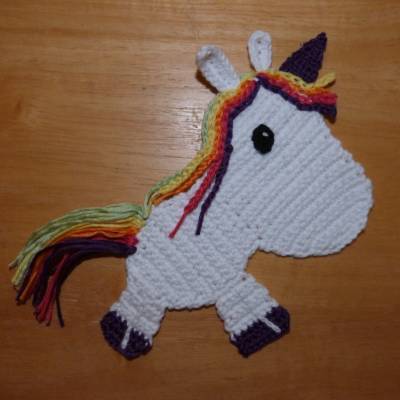 Häkelanleitung Einhorn-Applikation mit Regenbogen-Mähne und -Schweif, pdf-Datei