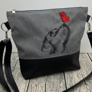 Ein tolles Geschenk für Hundefreunde | eine ganz besondere Tasche | bestickte Umhängetasche mit Hundemotiv | Labrador Bild 2
