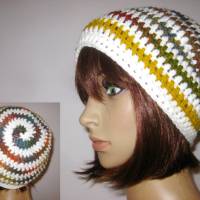 Mütze im Spiral-Design mit Farbverlauf, Beanie im Boshi Style, Häkelmütze Bild 1