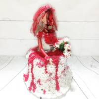Horror - Braut, Klorollenhut mit Puppe Bild 1