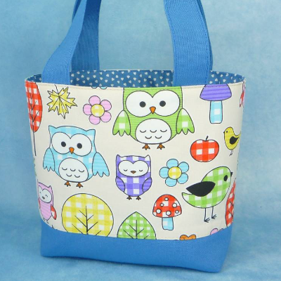 Kindertasche mit bunten Eulen im Wald | Kindergartentasche | KitaTasche | Stofftasche für Kinder