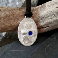 Kettenanhänger aus Silber mit blauer Emaille Bild 2