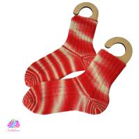 Handgestrickte Socken, Größe 40/41, Merinosocken, handgestrickt, handgefärbt, Farbe: Erdbeer-Sahne-Bonbon Bild 2
