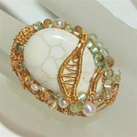 großer Ring Perlen an Jaspis 45 x 30 mm handgemacht in wirework goldfarben hippy Handschmuck Bild 5
