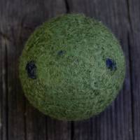 Filzball Wolle 5,8 cm waschbar handgemacht zum Spielen, Jonglieren, Handtraining, Entspannen Bild 1