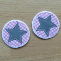 1 Paar Bügelflicken, rund 5,5 cm, rosa-weiß mit reflektierenden Sternen, Biobaumwolle, Handarbeit Bild 3