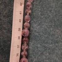 Dirndlkette / Trachtenkette - Rosenperlen in lila Glasperlenkette - Ideal zum Dirndl! Bild 7