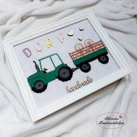 Doodle Stickdatei Traktor mit Anhänger Bild 1