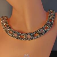 Wunderschönes  Collier, handgefertigt mit hochwertigen Perlen in rosa, silber, weiß, grau metallic, viktorianischer Stil Bild 4