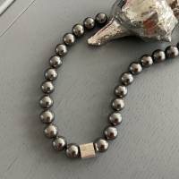 Traumhaft schöne handgefertigte Perlenkette,Perlencollier,Silbergraue Halskette mit Perlen,Brautschmuck, Hochzeitsschmuc Bild 3