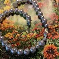 Handgefertigte extravagante Silbergraue Perlenkette,Moderne Perlenkette,Perlencollier mit Echt Silber Zwischenteil, Bild 3