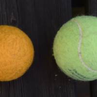 Filzball Wolle 5,6 cm waschbar handgemacht zum Spielen, Jonglieren, Handtraining, Entspannen Bild 2
