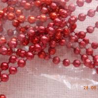 Filz-Dekoband mit roter Perlendekokette Bild 6