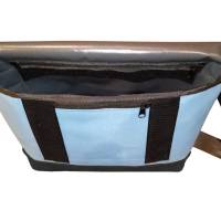 Leonca Messenger Bag aus einer recycelten Turnmatte & Turnbockleder Bild 3