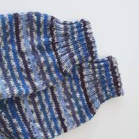 Handgestrickte große Socken in Gr. 44/45, Wollsocken Söckchen Ringelsocken Kuschelsocken, Strümpfe in grau und blau Bild 3