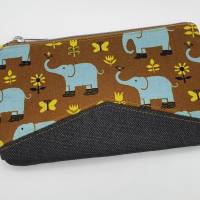 Täschchen Vari Pouch mit Handschlaufe Canvas Elefanten ocker/anthrazit Bild 1