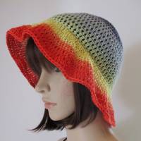 Sommer-Hut, Häkelhut aus tollem Garn mit Farbverlauf Bild 3