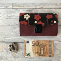 Geldbörse Geldbeutel Geldtasche Kunstleder beschichtetes Leinen Blüten Kunstleder schwarz rot Bild 3