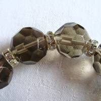 Perlenarmband Rauchbraune Kristallkugel Elegant von Hobbyhaus Bild 2
