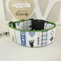 Hundehalsband "Aufgedirndlt" blau/grün Halsband verstellbar mit Zugstopp oder Klickverschluss Kunststoff/Metall Bild 2