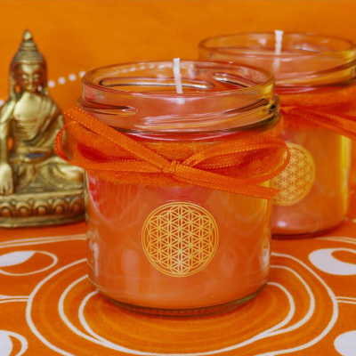 Hochwertige Chakra Kerze | Sakralchakra | Blume des Lebens
