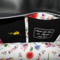 Bestickte personalisierte schwarze Tasche Stickerei Mohnblumen Handtaschen Umhängetaschen Schultertaschen Geschenkidee Bild 8