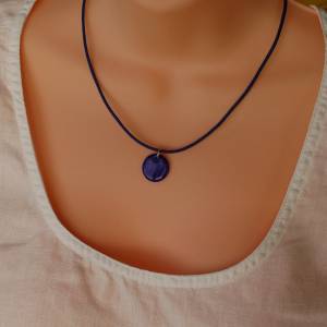 Kobaltblaue Damenkette - Baumwolle, Silber, Edelstahl und Keramik Bild 1