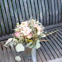 Brautstrauß aus getrockneten Blumen (teils in Bio-Qualität) in Boho-Style Bild 1