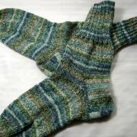 Gestrickte Socken Gr.40/41, verschiedene Grüntöne, schön warm Bild 1