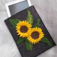 Hülle Case Etui Tasche für E-Book-Reader aus Filz und handegefilzen Blumen  *Kornblume* beige Bild 4
