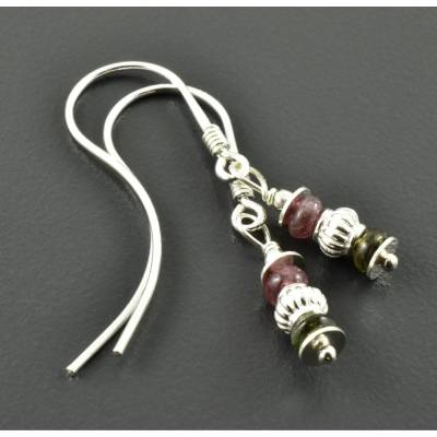 Turmalinohrringe in grün und rosa, 925er Silber, zarte Ohrhänger, Edelsteinohrringe, Ohrschmuck, zart, Hängeohrringe