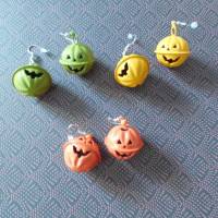 Halloween Ohrringe aus Metall in Kürbisform mit Rasselgeräusch verschiedene Farben Bild 1