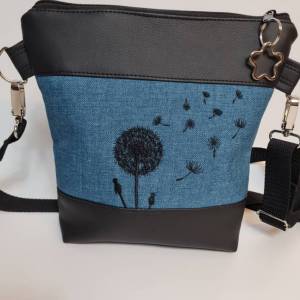 Kleine Handtasche Pusteblume türkis ptrol Umhängetasche Tasche mit Anhänger Kunstleder Bild 2