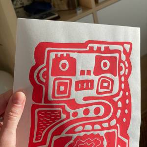 Roboter und Natur Linoldruck Rot A4 Bild 6