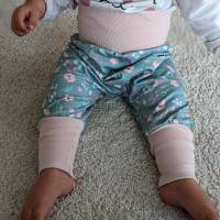 Baby Pumphose Mitwachshose Größe 62/68 - Gräser rosa grau Bild 4