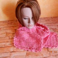 Handgehäkelter schöner rosa Schal,kuschelig und weich, Bild 1