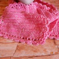 Handgehäkelter schöner rosa Schal,kuschelig und weich, Bild 2