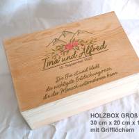 Erinnerungsbox aus Holz Hochzeit Bergliebe Bild 1