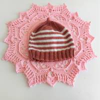 Mütze, 100% Wolle (weiche Merino), rostrot, weiß, passt Neugeborenen, evtl. Frühchen Bild 4