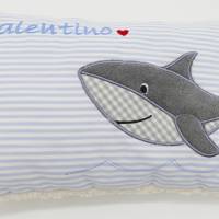 Hai Haifisch Fisch Namenskissen Taufkissen Kuschelkissen Kindergartenkissen Geburtsgeschenk Bild 2